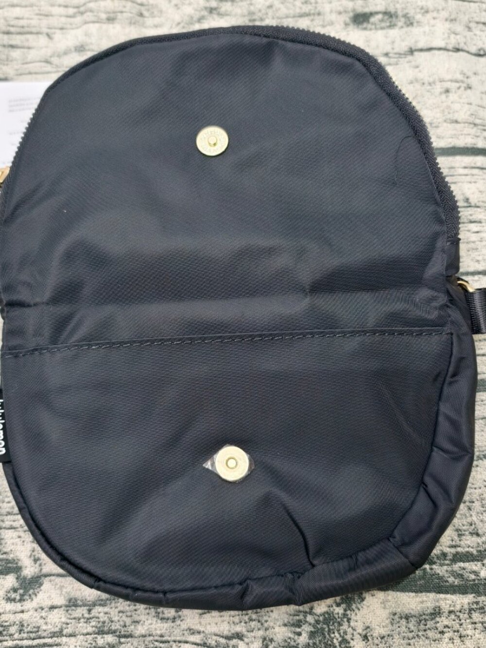 Lululemon - All Night Festival Bag - Micro 2L - Black/Gold - Picture 5 of 6